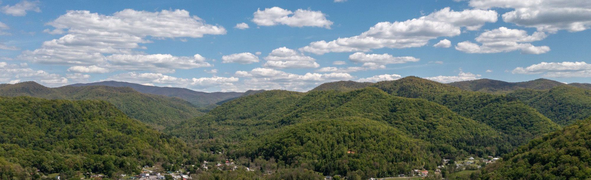 Damascus VA drone photo of Blue Ridge Mountains ridgeline